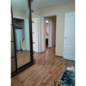 Продаю 2 к.кв. ККБ ул. Трошева 4/16 б 63.2/31.4/9.6 с ремонтом 5500000 р.