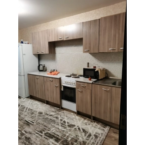 Продаю 2 к.кв. Петра Метальникова 13/16 м/к 68 м.кв. с ремонтом 5700000 р.