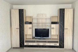  1 к.кв.  п.Яблоновский 6/9 м  46,96 м² ремонт, мебель,  4300000 р

