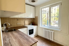 1 к.к. КМР 1/9 п  36.6/18/7  ремонт, с мебелью  и быт. техн. 4450000 р