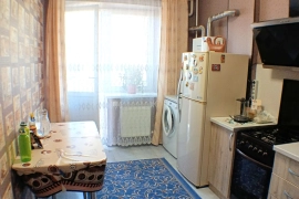 1 к.кв. г. Горячий Ключ 1/4 к. 40 м.кв. ремонт, мебель 5300000 р